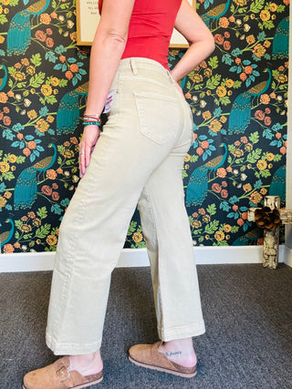 Latte Love Jeans