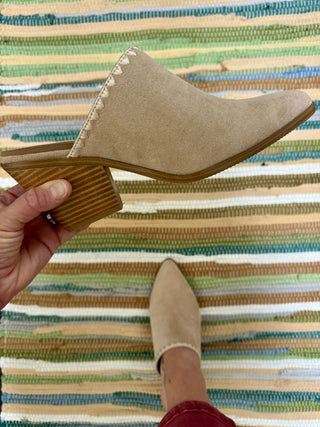 Sand Suede Sizzle