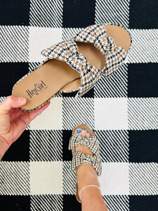 Houndstooth Put a Bow on It