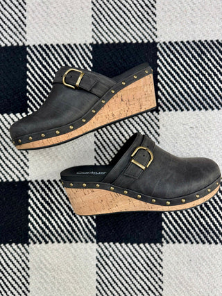 Black Who Knew Wedge