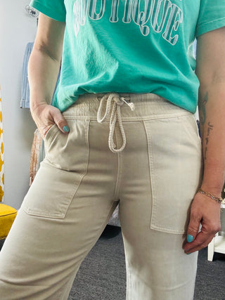 Almond Casual Jeans