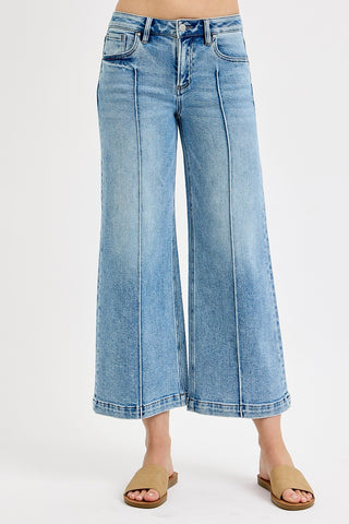Light Pintuck Jeans