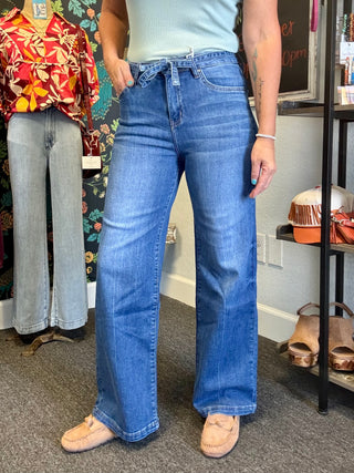 Cloe Wide Leg Jeans