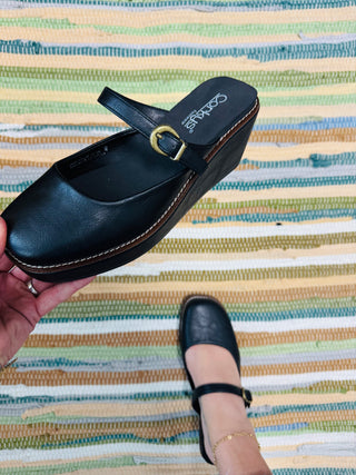 Black Me Time Wedge