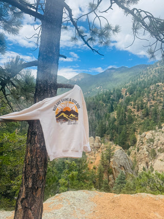 {PREORDER} Give God the Glory Sweatshirt
