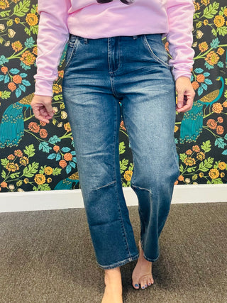 Lasso Barrel Fit Jeans