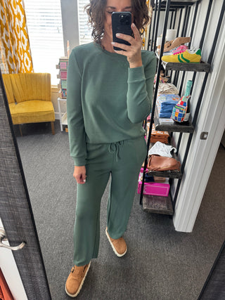 Moss Simply Essential Top