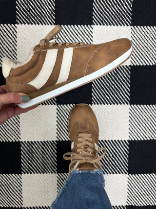 Cognac Jet Lag Sneakers
