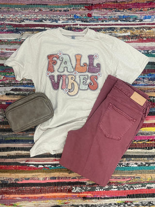 Fall Vibes Tee