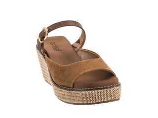 Treat Yourself Chestnut Wedge