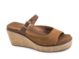 Treat Yourself Chestnut Wedge